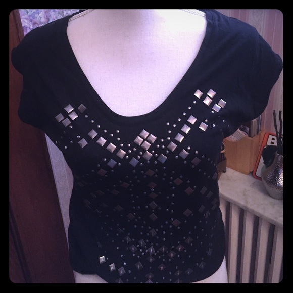 Express Tops - Express metal lace top tee size Xs